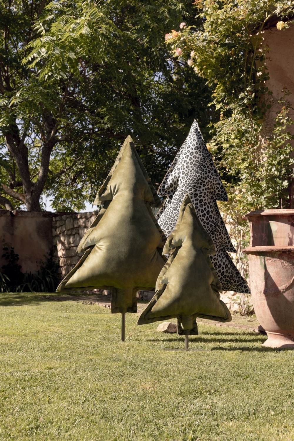 Les sapins lumineux verts